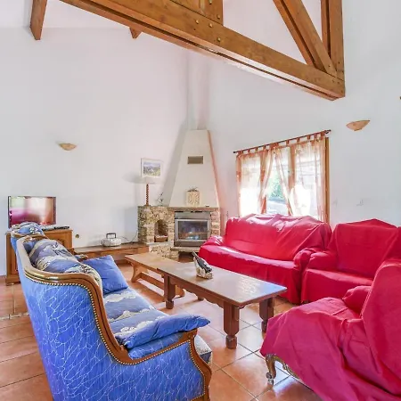 Alluring Holiday In With Swimming Pool Roquebrun
