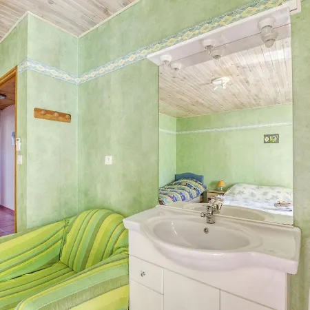 Tatil Evi Alluring Holiday In With Swimming Pool *